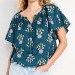 Old Navy Floral Tassel Peasant Top | Size Small | NWT